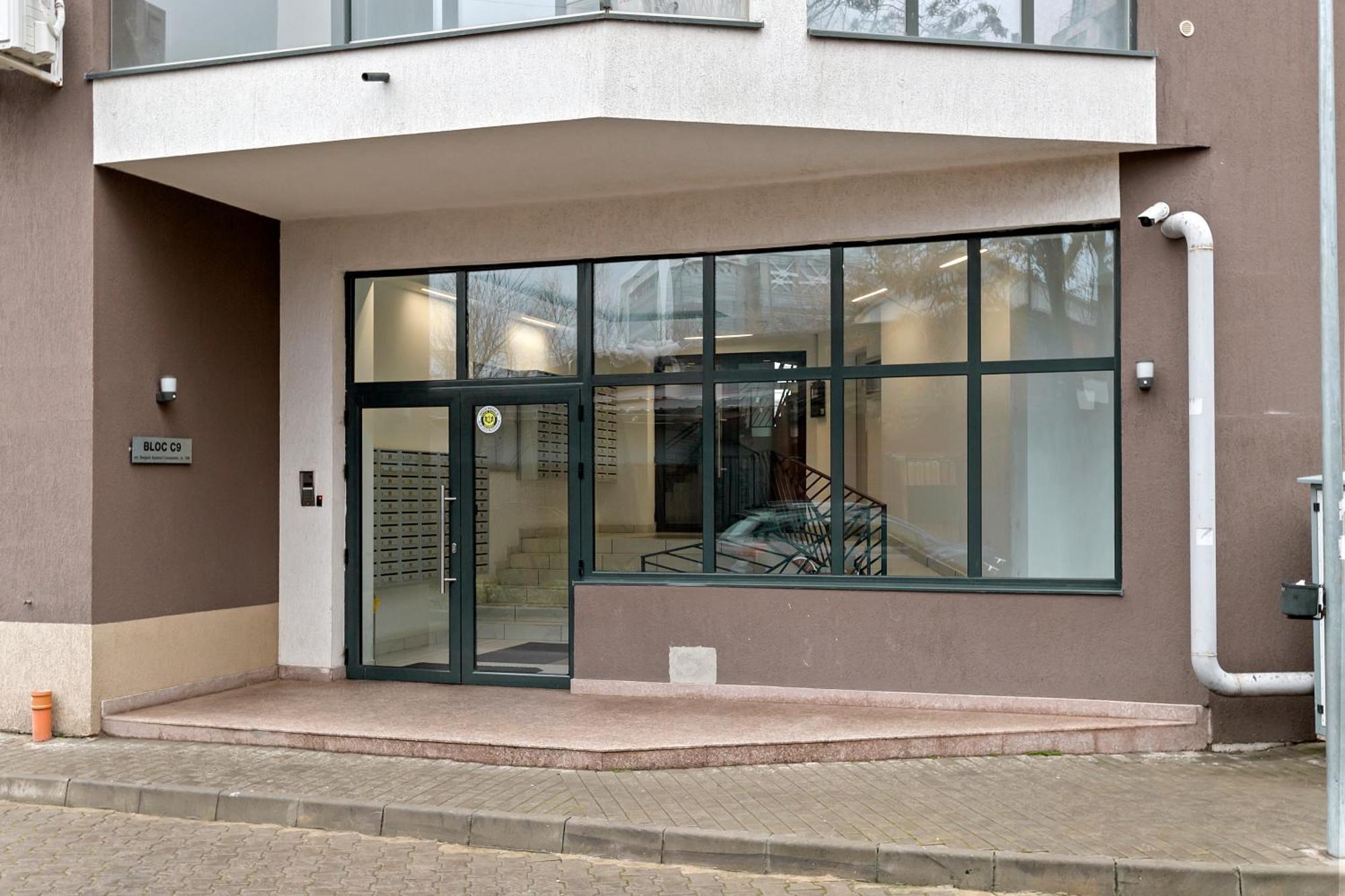 Mido Park Apartment With Private Parking & Self Check-In Bükreş Dış mekan fotoğraf